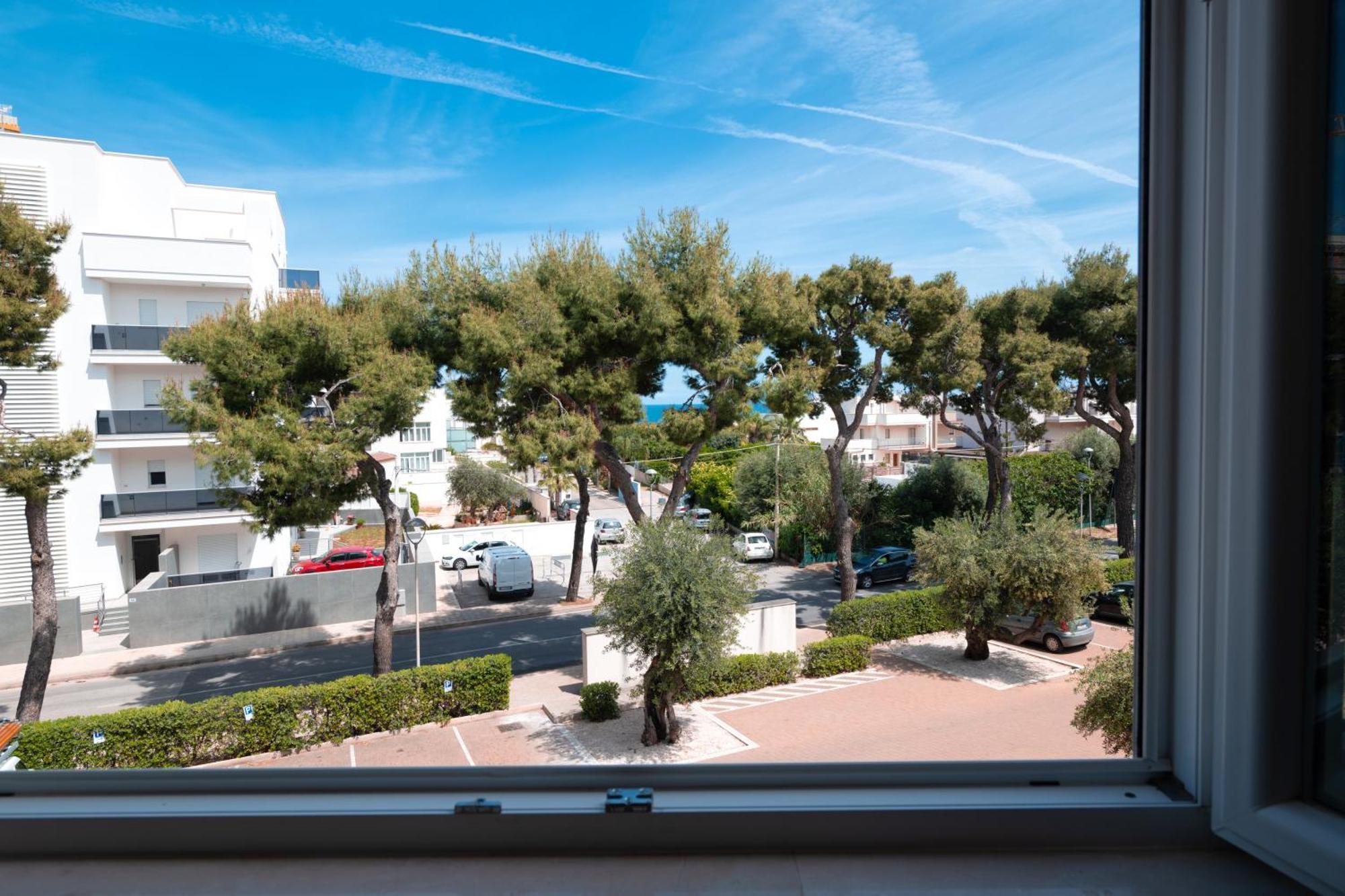 Monopoli Favolosa - Spacious 100Mq Apt. W/ Parking Extérieur photo