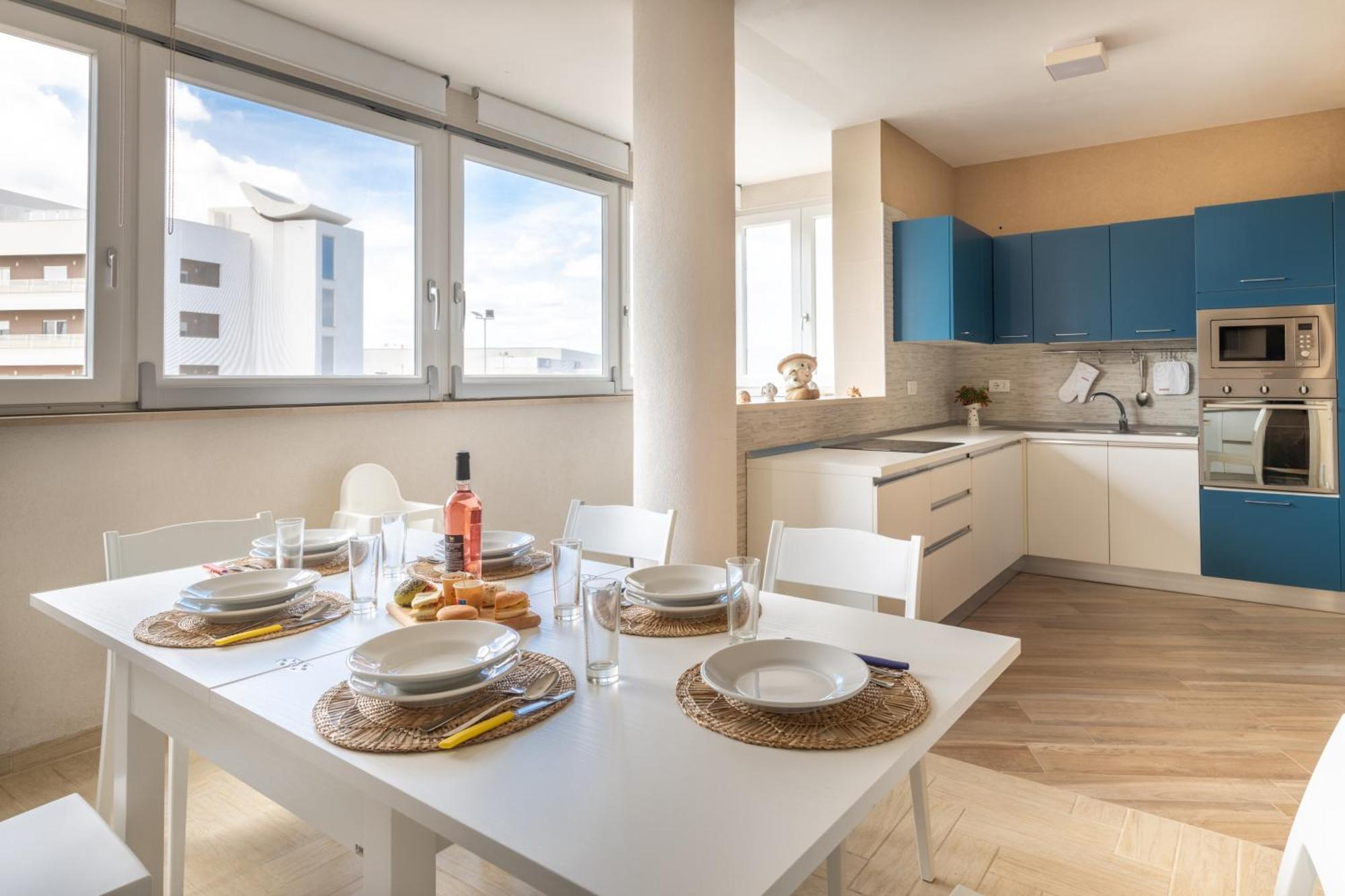 Monopoli Favolosa - Spacious 100Mq Apt. W/ Parking Extérieur photo