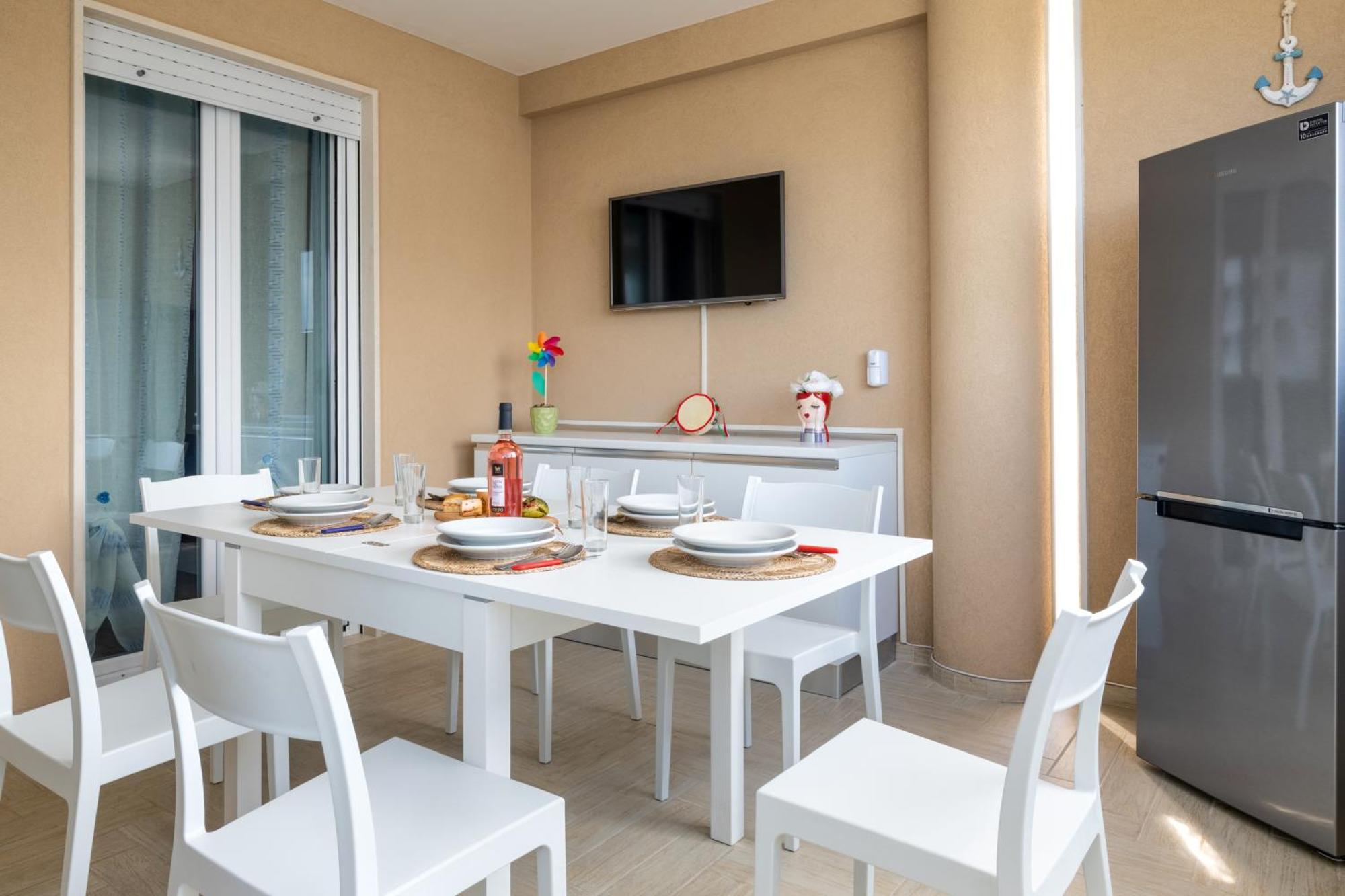 Monopoli Favolosa - Spacious 100Mq Apt. W/ Parking Extérieur photo
